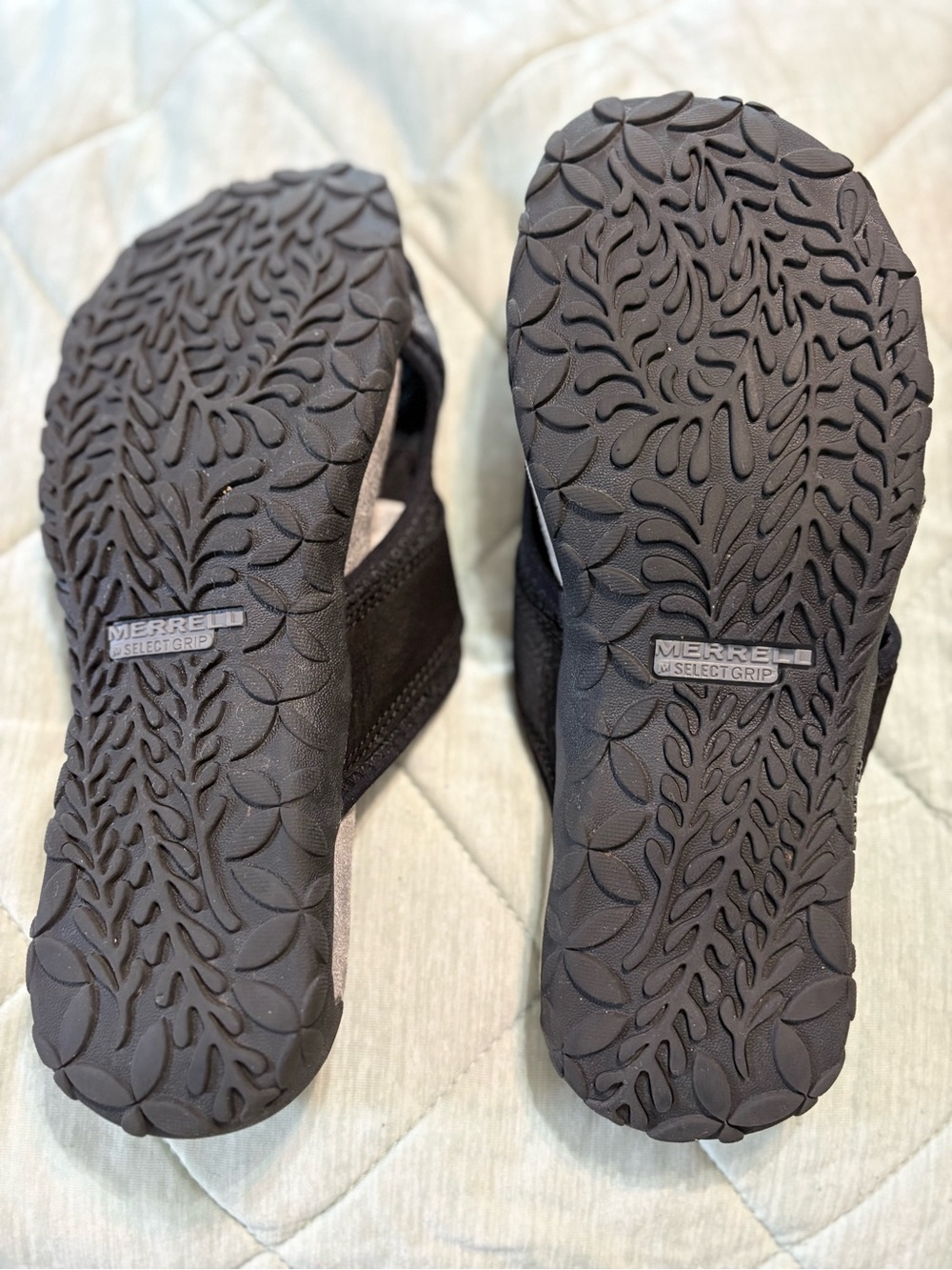 Merrell Black and Gray Toe-Loop Slide Sandals - Picture 3 of 4